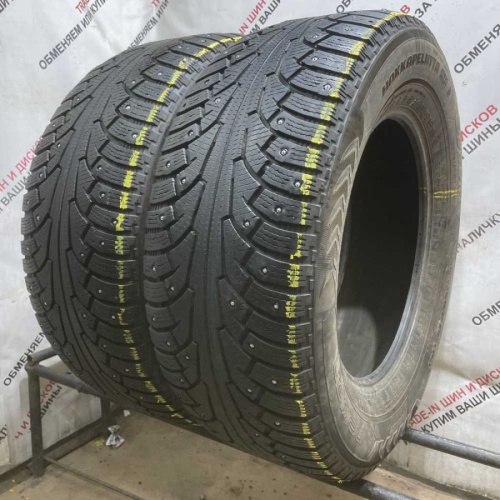 Nokian Hakkapeliitta 5 R18 285/60