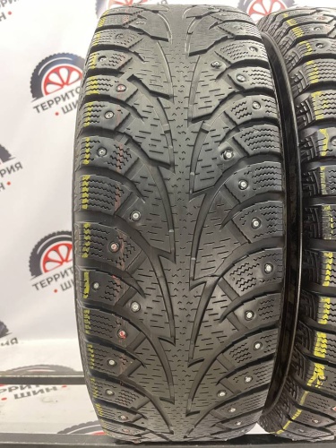Hankook Winter I'Pike R17	215/65
