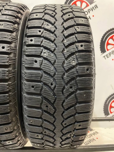 Bridstone Blizzak Spike-01 195/60/15