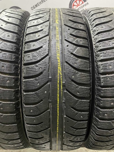 Bridgestone Ice Cruiser 7000 R16 205/65