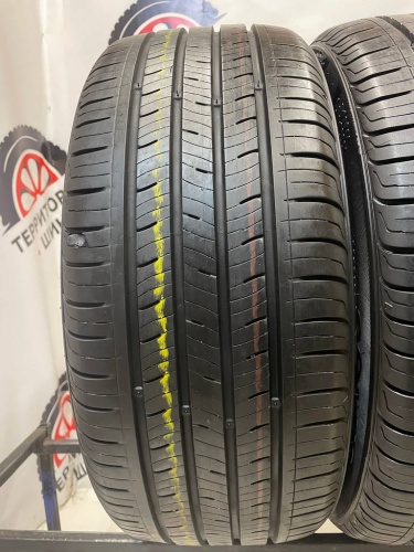 Kumho Solus TA31 215/50/17
