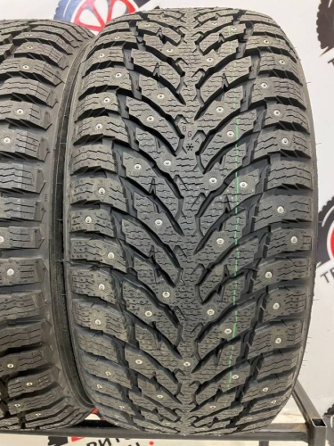 Nokian Tyres Hakkapelitta 9 R18 245/45