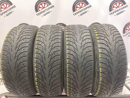 Yokohama Ice Guard ig35 R16 215/65