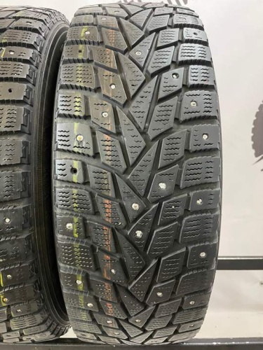 Dunlop Winter Ice 02 R16 205/60