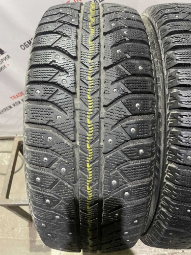 Bridgestone Ice Cruiser 7000 R16 205/55