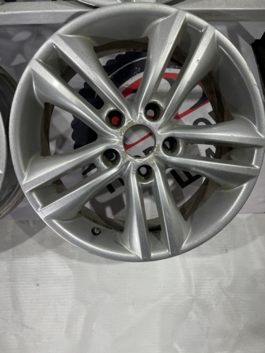 Диски литые Хендай R16 5х114.3 ET40 66.1