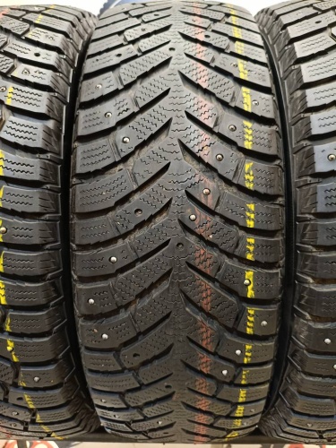 Toyo Observe ice-Freezer Suv 215/65/17