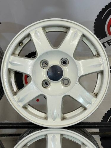 Литье R14 4*100 5.5J ET45 ЦО 54,1