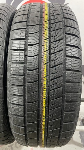 Tracmax X-Privilo S360 R19 235/50