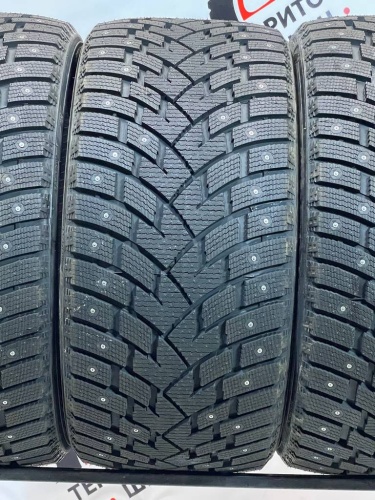 ZETA ANTARCTICA SPORT R20 315/35 275/40