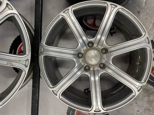 Литые  R17 5x114.3 ЦО 70.1 et45 7 j