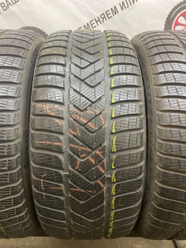 Pirelli Winter Sottozero3 R19 235/35 91V