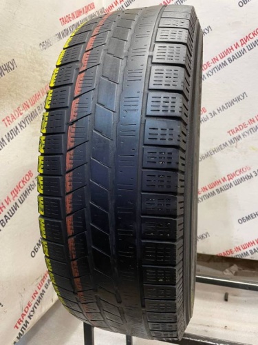 Pirelli  Scorpion Ice & Snow R17	225/65