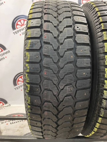 Yokohama Ice Guard F700Z 235/65 R17