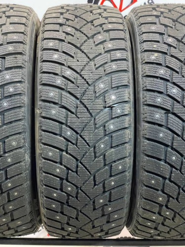 Zeta Antarctica Sport R18	265/60