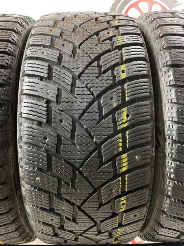 Delinte Winter WD42 R18 235/45