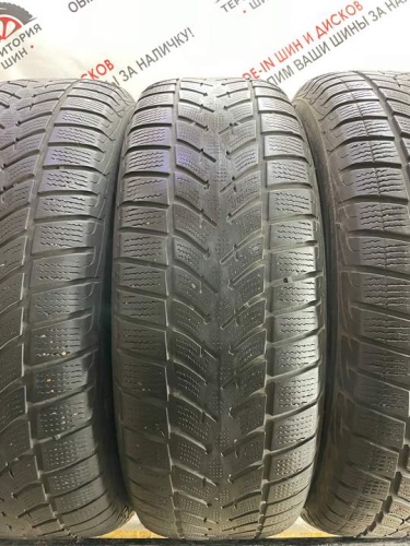 Goodyear ultragrip R17 225/60
