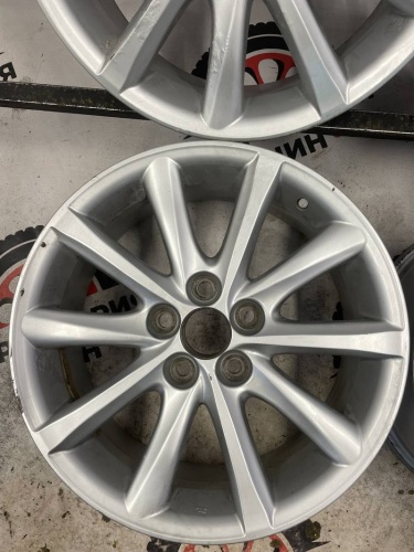 Литые R17 R17 5*115 ЦО60 ЕТ39 J7