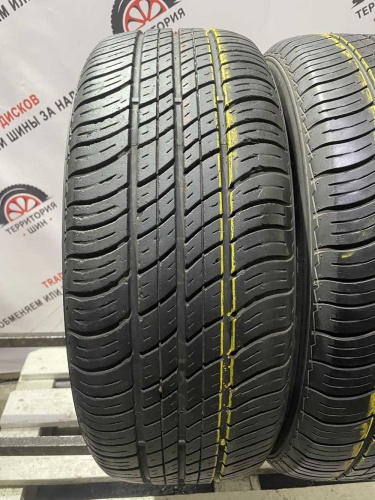 Hankook Radial H406 R16 215/60