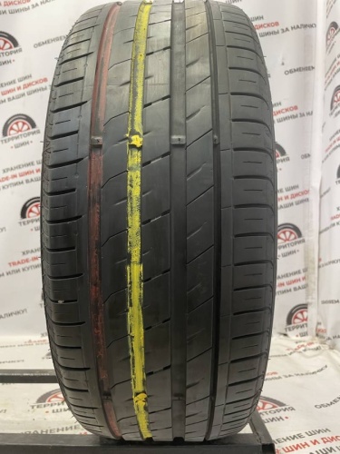 Roadstone N'Fera SU1 R19 225/45