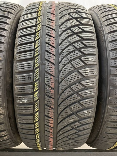 Kumho WinterCraft WP72 R18	245/45