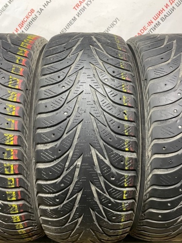 Yokohama Ice Guard Stud iG55 215/55 R17