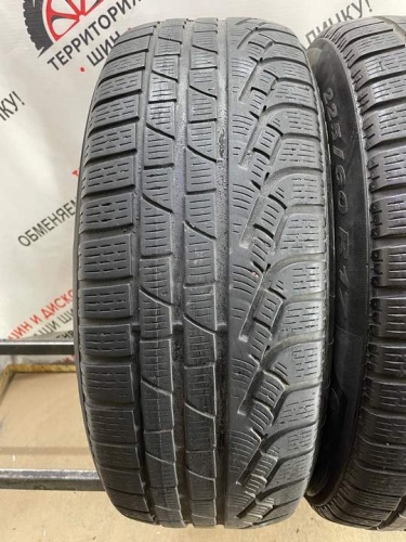 Pirelli Winter Sottozero 210 Serie II R17 225/60