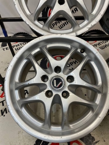 Литье R16 5*114.3 ЦО 70,2 ЕТ38 7,5J