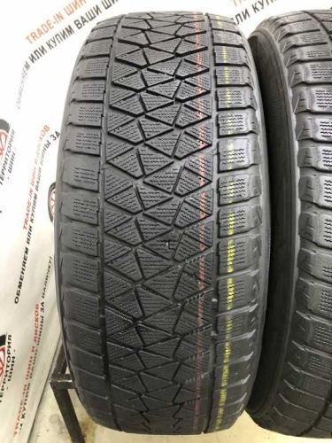 Bridgestone Blizzak DM-V2 R18 235/60