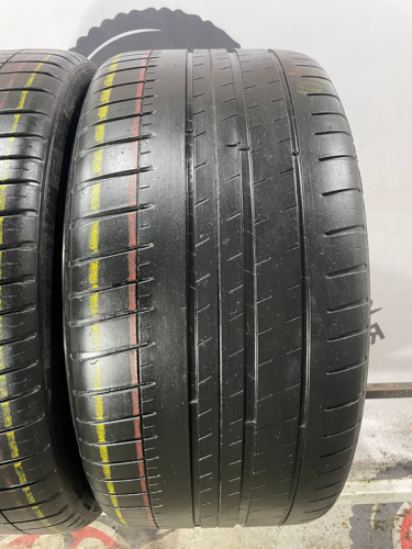 Michelin Pilot Sport 3 RFT R20 275/30