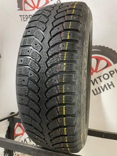 Bridgestone Blizzak Spike 01 R17 225/65