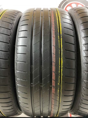Bridgestone Turanza T005 R18 225/40