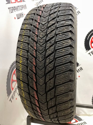 Nexen Winguard Ice Plus 215/55/17