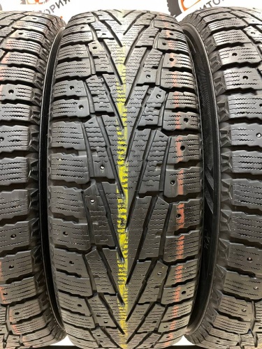 Roadstone Winguard WinSpike SUV 225/65/17