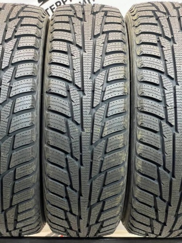 Zeta Antarctica 6 R16 215/70