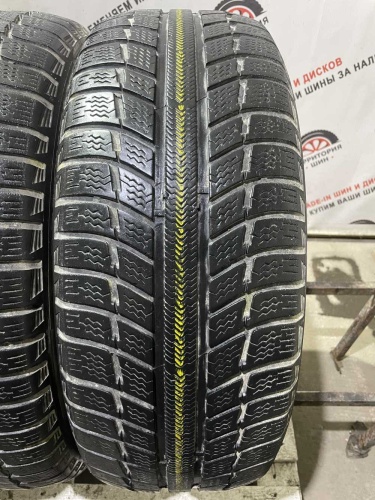 Michelin Primacy Alpin PA3 R17 22555