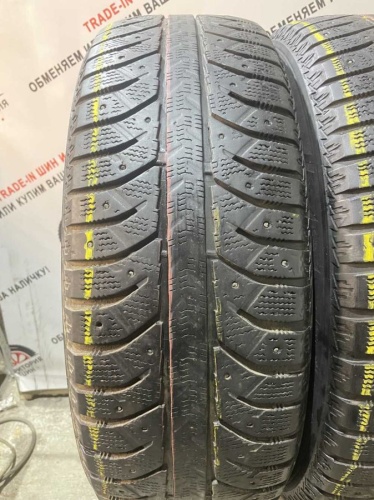 Bridgestone Ice Cruiser 7000 R17 225/65