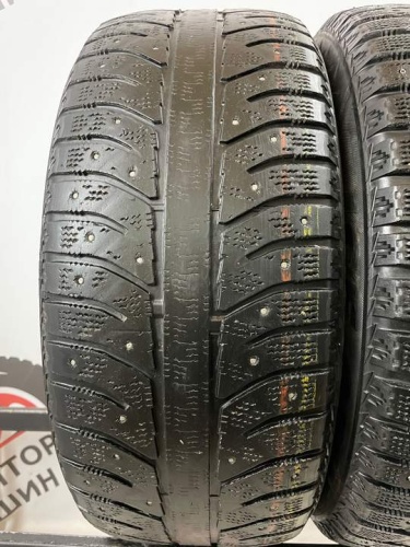 Bridgestone Ice Cruiser 7000 R16 215/55