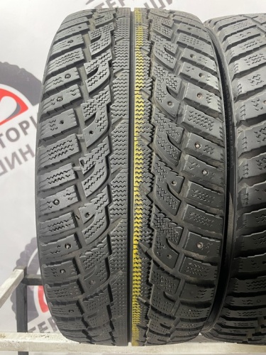 Kumho I'Zen RV Stud KC16 R17 235/55