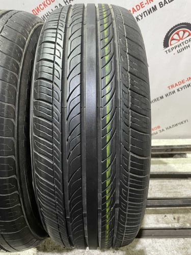 Kenda KR32 Kuavela SL R17 215/60