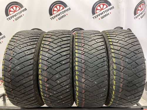 Goodyear Ultragrip Ice Arctic 205/55 94T R16