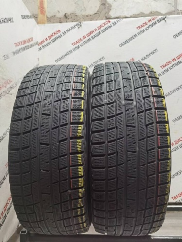 Yokahama ice Guard ig30 R16	205/55