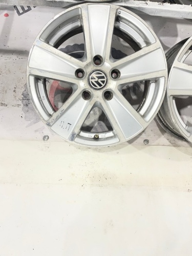 Диски литые VW R15 5x112 et47 57.1