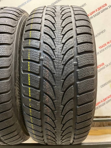 Nokian Tyres Hakka Sipe WR R16 225/55