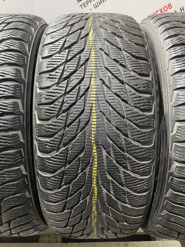 Nokian Tyres Hakkapeliitta R2 R17 235/55