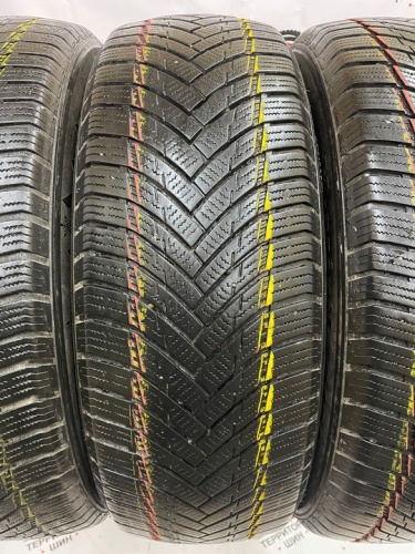 Tracmax X-privilo S130 R16 215/65 98Н