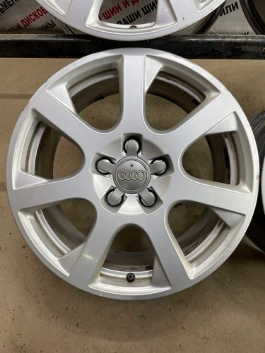 Литьё Audi orig R17 5x112 СТ66.5 ET 39