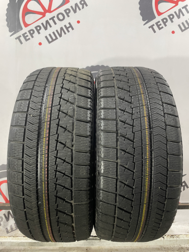 Bridgestone Blizzak VRX R17 235/55