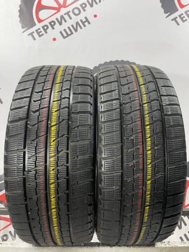 Goodyear Ice Navi Zea II R18 215/45