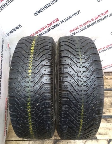 Goodyear UltraGrip 500 R18 255/55